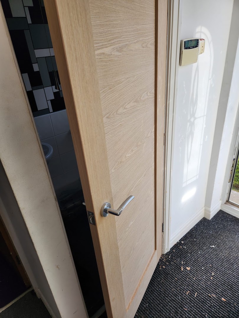 Liam Sealey Handyman — Photos 13