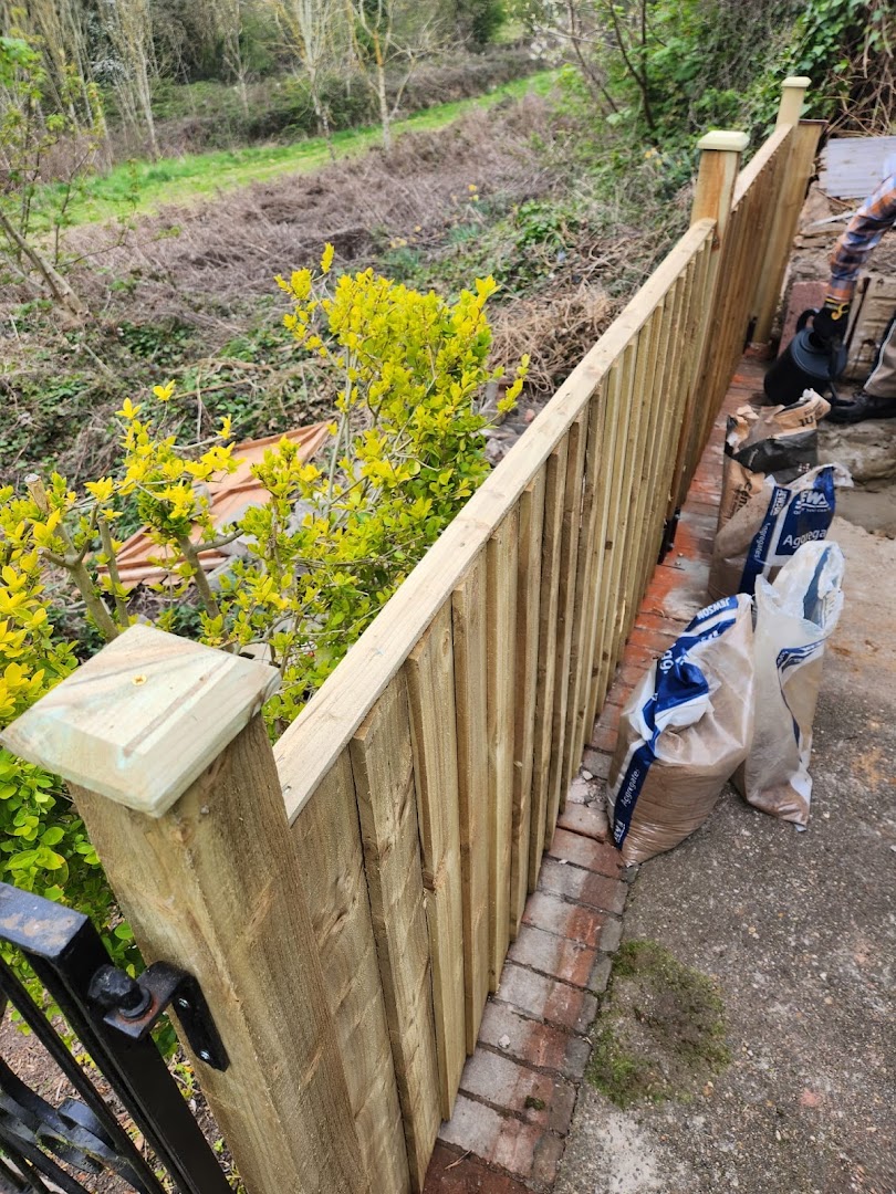 Liam Sealey Handyman — Photos 14